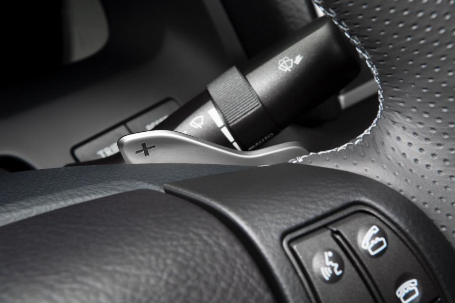  Lexus LS460 F-Sport 2013 года  (фото 11 из 47)